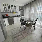 Villa White Rose Jakuzili Ve Isitma Havuzlu Sapanca