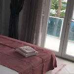 Villa White Rose Jakuzili Ve Isitma Havuzlu