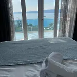 White Rose Jakuzili Ve Isitma Havuzlu *