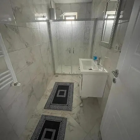 White Rose Jakuzili Ve Isitma Havuzlu Villa *