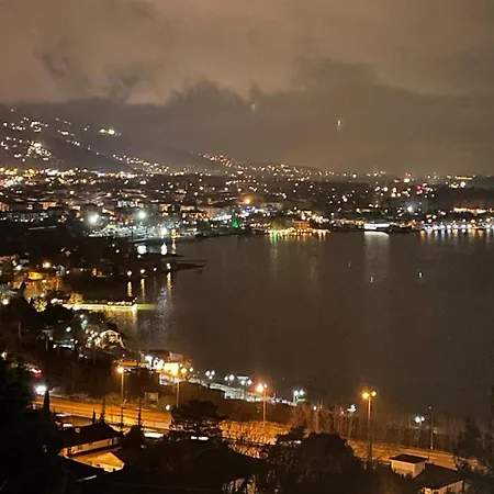 White Rose Jakuzili Ve Isitma Havuzlu *