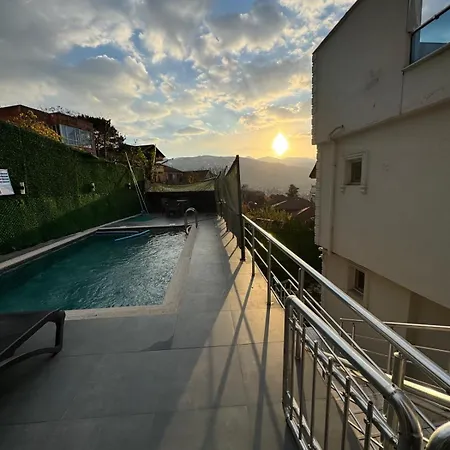 White Rose Jakuzili Ve Isitma Havuzlu Villa